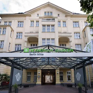 Wyndham Garden Mitte Otel